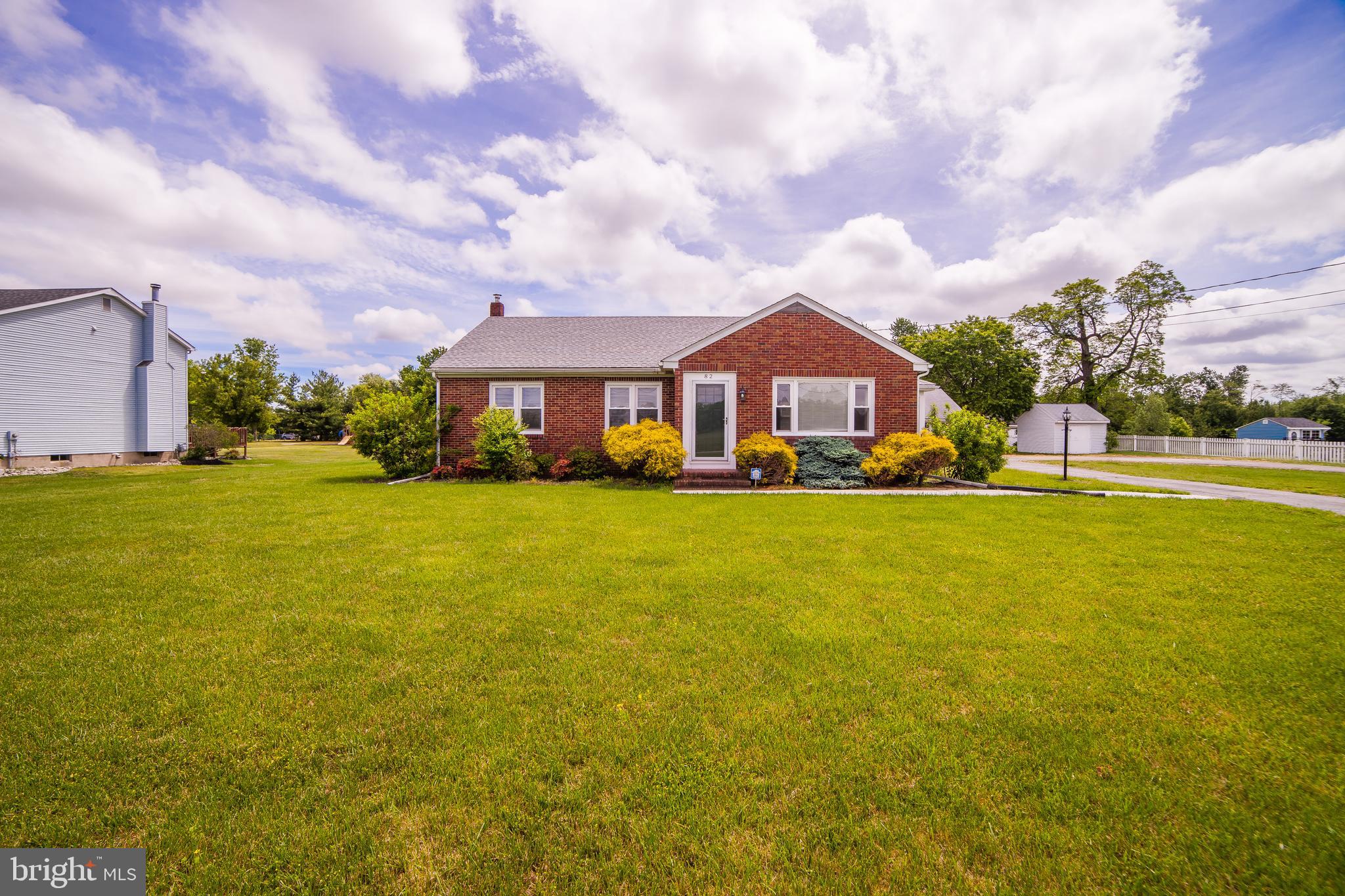 82 West Tomlin Station Road Mickleton, NJ 08056 - Photo 1 of 40