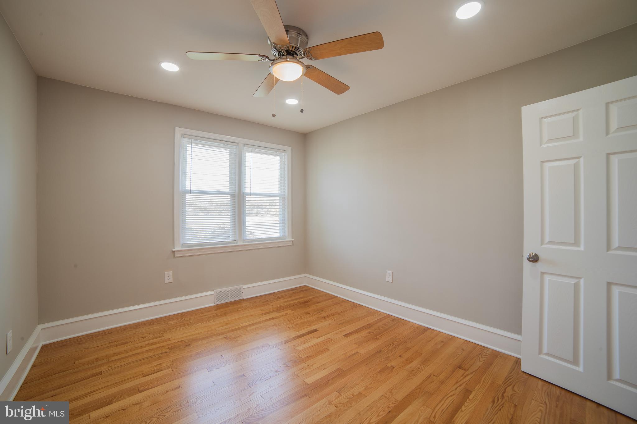 82 West Tomlin Station Road Mickleton, NJ 08056 - Photo 20 of 40
