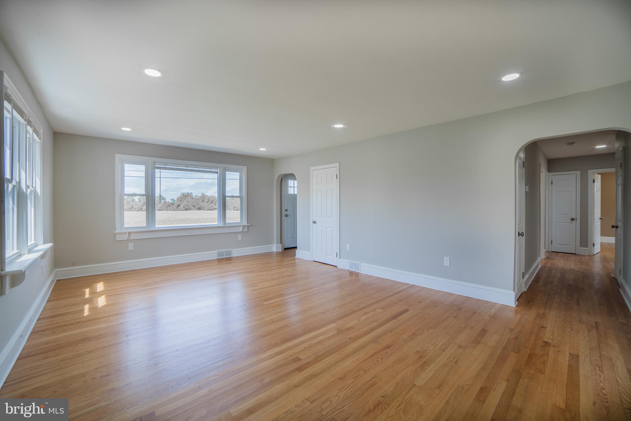 82 West Tomlin Station Road Mickleton, NJ 08056 - Photo 4 of 40