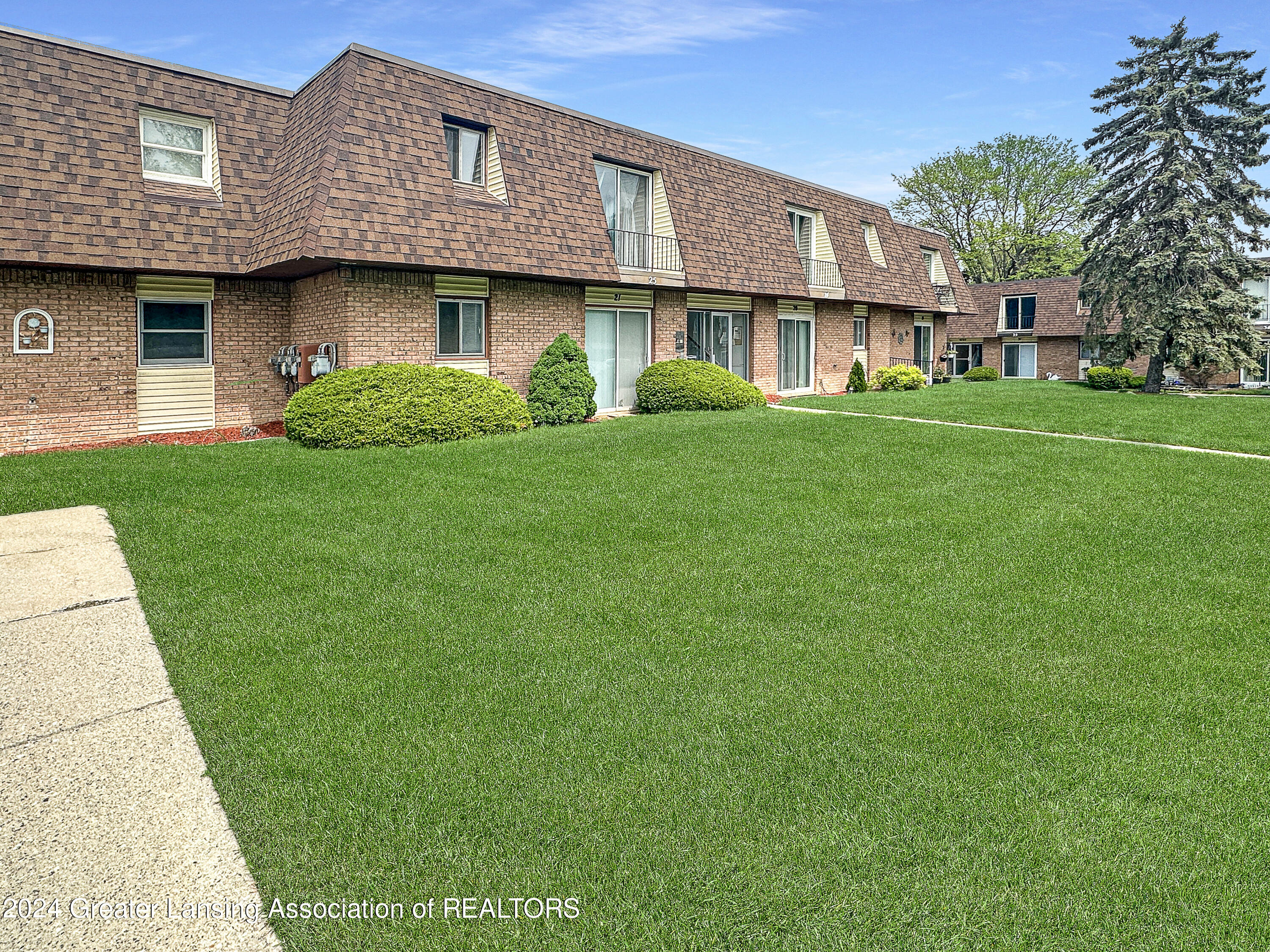4809 Gull Road, Unit 25 Lansing, MI 48917 - Photo 1 of 10 47c5faf69081f7df162af53c08779dcd4feece39