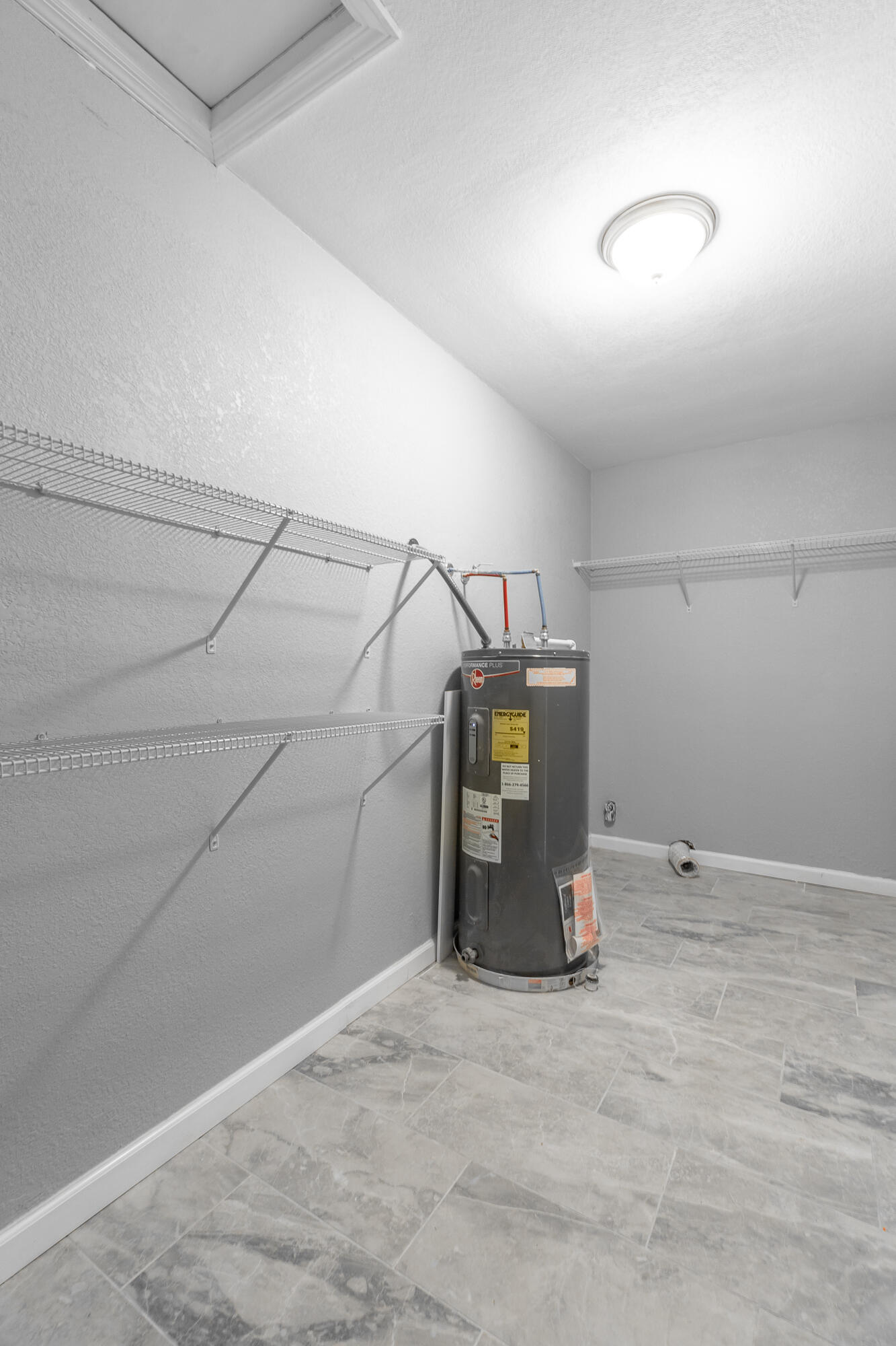 1227 Thomas Lane Hixson, TN 37343 - Photo 34 of 42 1227 Thomas Lane HD-13