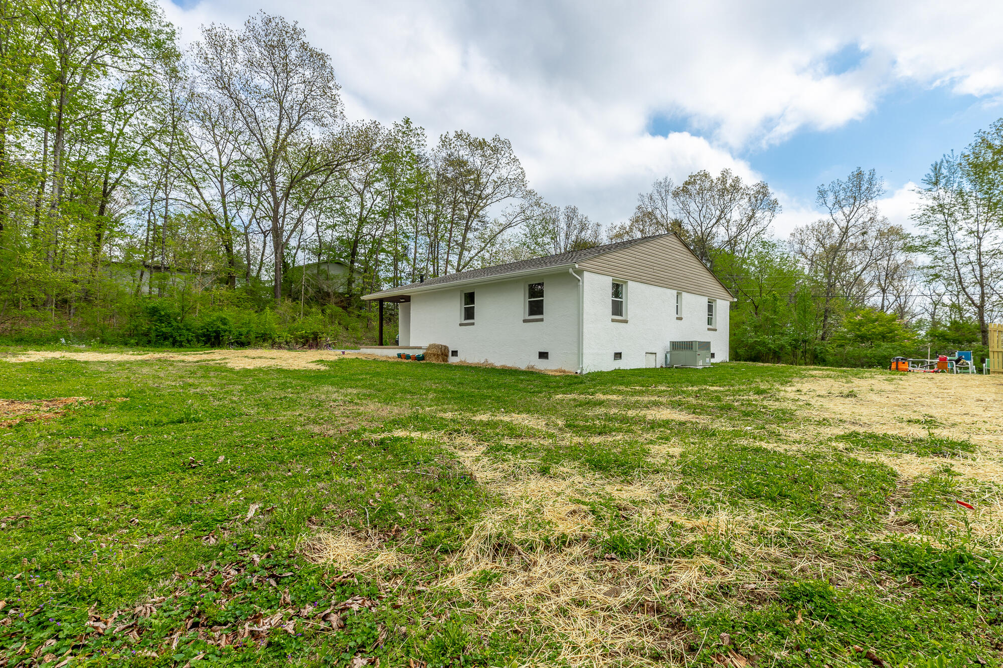 1227 Thomas Lane Hixson, TN 37343 - Photo 39 of 42 1227 Thomas Lane HD-36