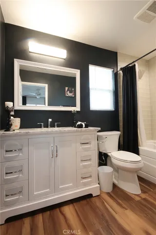 $1,550,000 | 10211 Cliff Drive, Huntington Beach, CA 92646