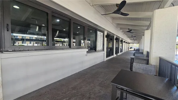 $2,100 | 1980 South Ocean Drive, Unit 7M, Hallandale Beach, FL 33009