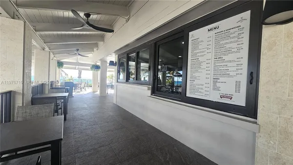 $2,100 | 1980 South Ocean Drive, Unit 7M, Hallandale Beach, FL 33009