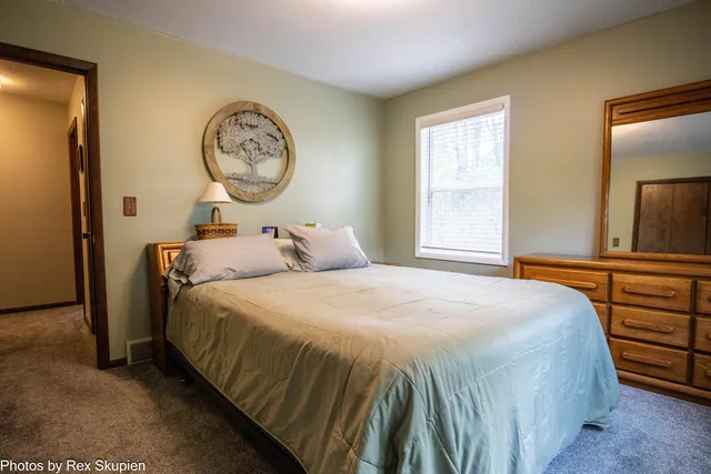 $359,900 | 1570 Croton Drive, Newaygo, MI 49337