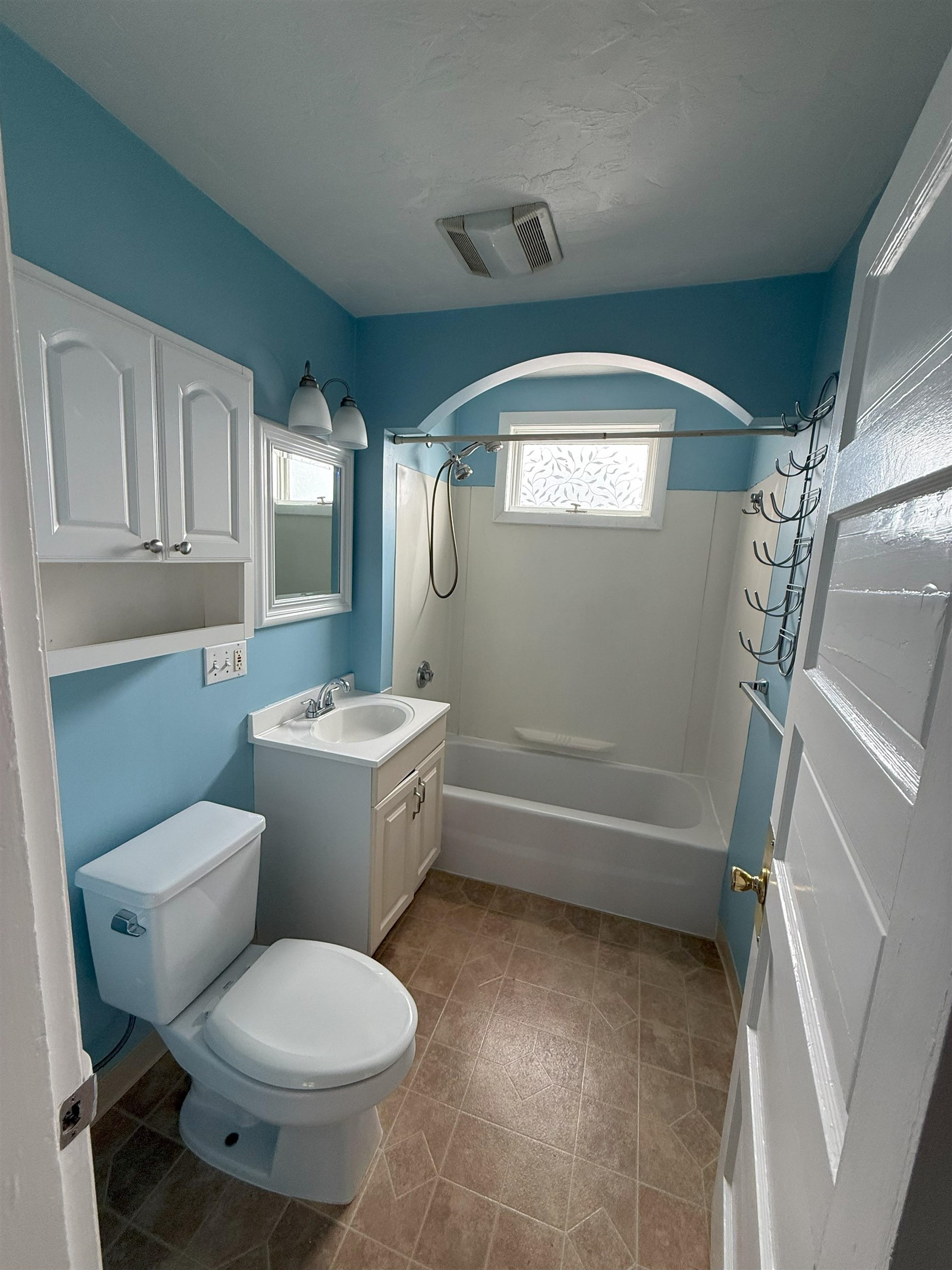 610 Rimmon Street Manchester, NH 03102 - Photo 8 of 21