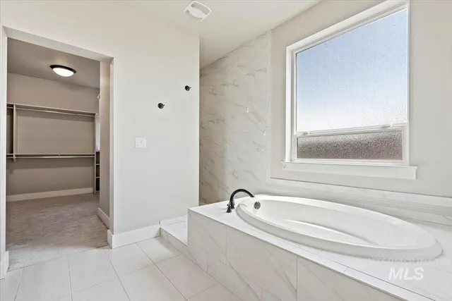 $789,999 | 3303 South Island Fox Avenue, Eagle, ID 83616