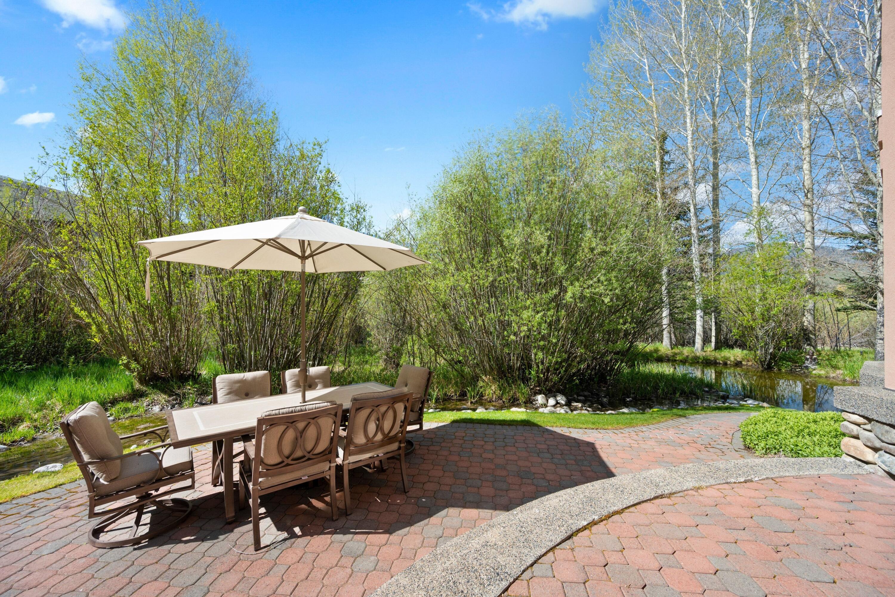 702 Morning Star Road Sun Valley, ID 83353 - Photo 10 of 37 Outdoor dining
