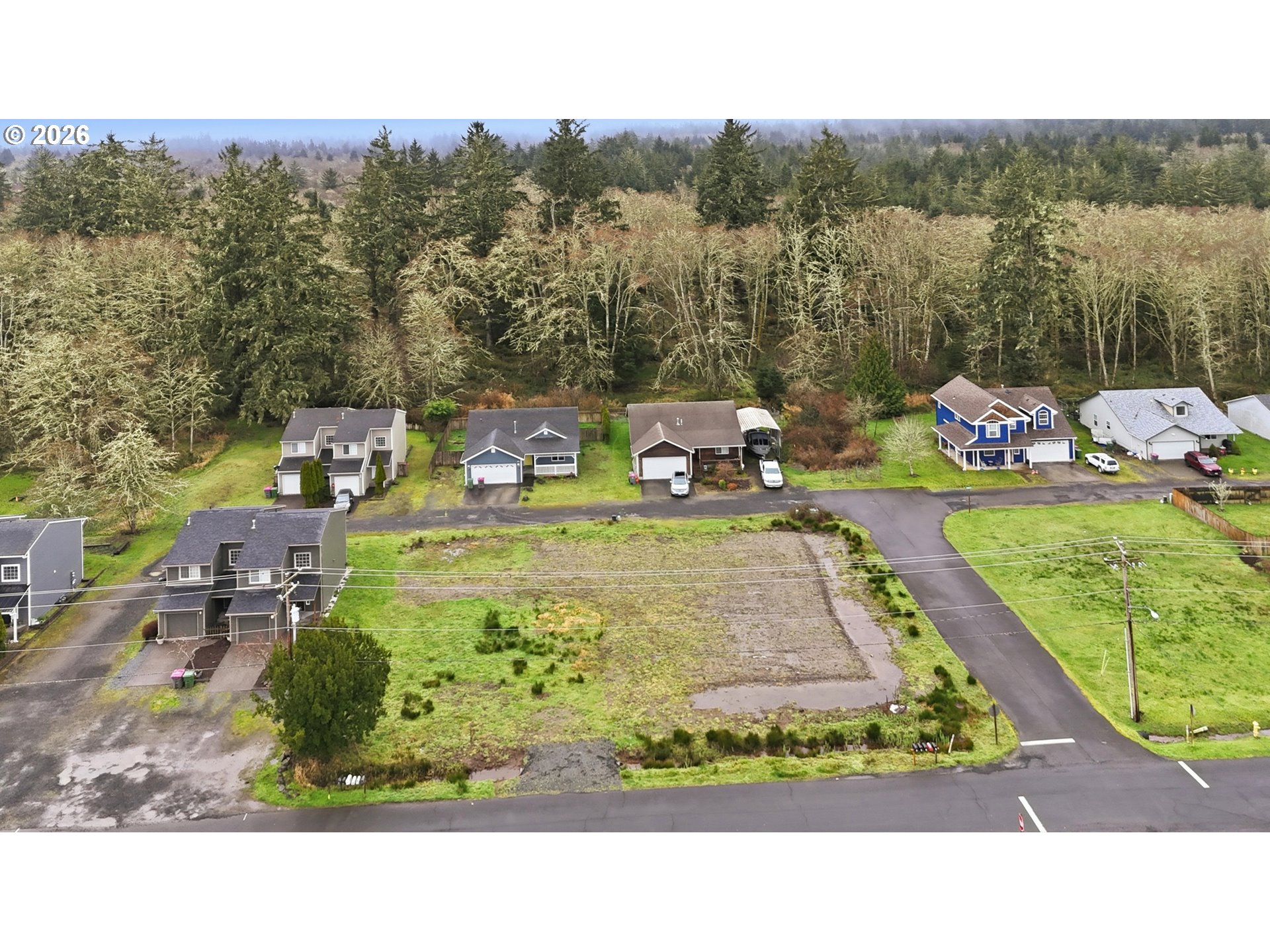 590 7th Avenue Hammond, OR 97121 - Photo 4 of 20 a view of a swimming pool and a yard