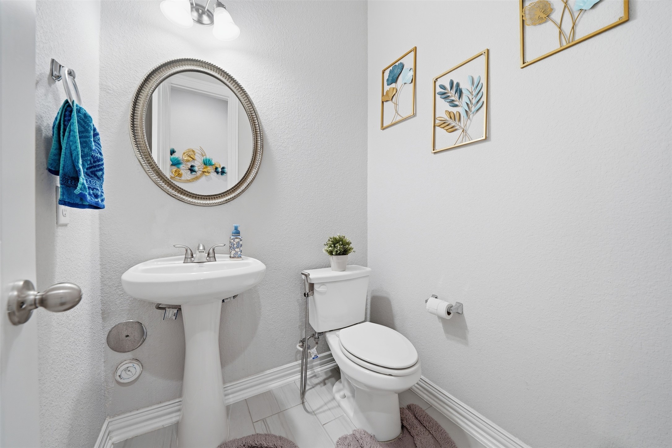 4301 Logan Ridge Drive Cedar Park, TX 78613 - Photo 22 of 38 Half bathroom with toilet and baseboards
