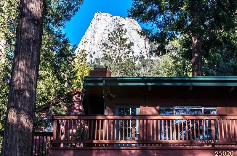 25020 Rim Rock Road Idyllwild, CA 92549 - Photo 33 of 34 a view of a roof deck