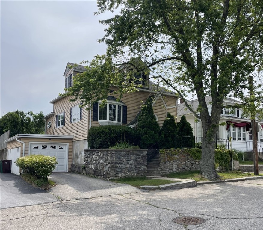 37 Kermit Street Woonsocket, RI 02895 - Photo 1 of 27 Gallery Image 1