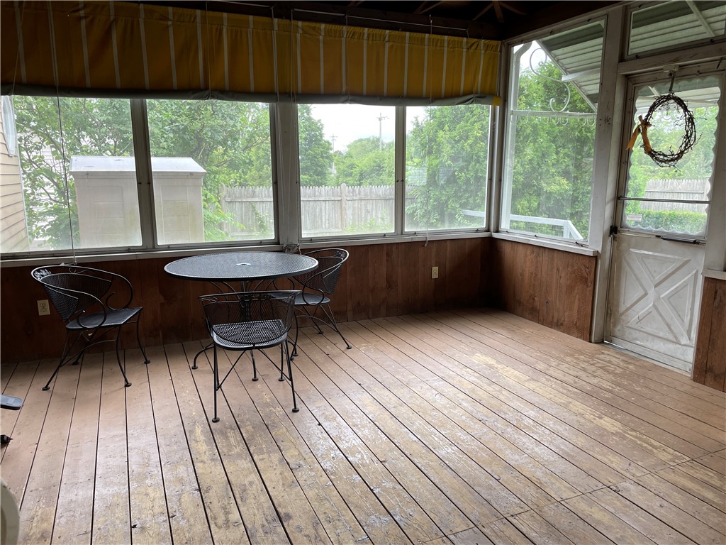 37 Kermit Street Woonsocket, RI 02895 - Photo 6 of 27 Gallery Image 6