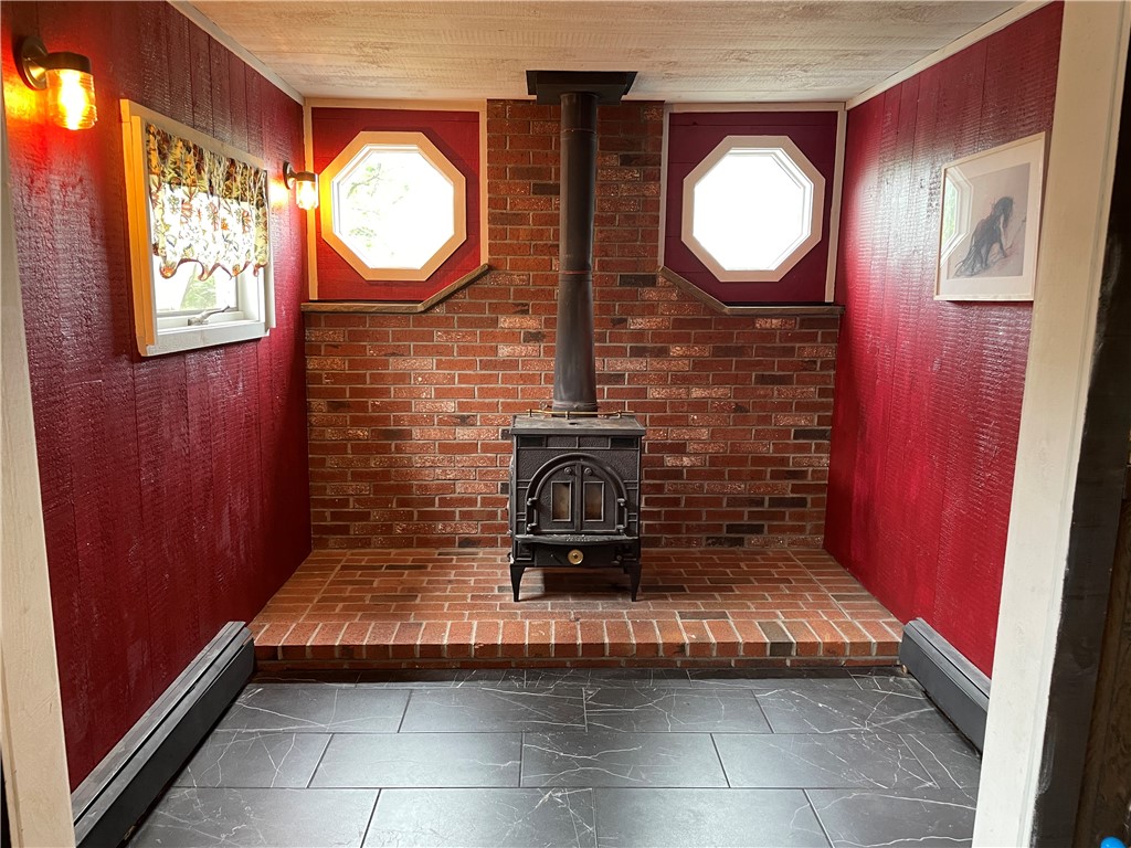 37 Kermit Street Woonsocket, RI 02895 - Photo 7 of 27 Gallery Image 7