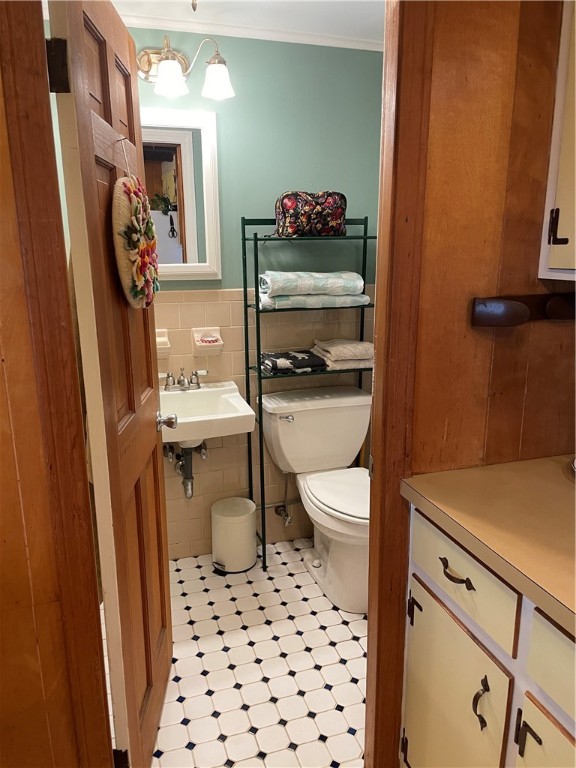 37 Kermit Street Woonsocket, RI 02895 - Photo 10 of 27 Gallery Image 10
