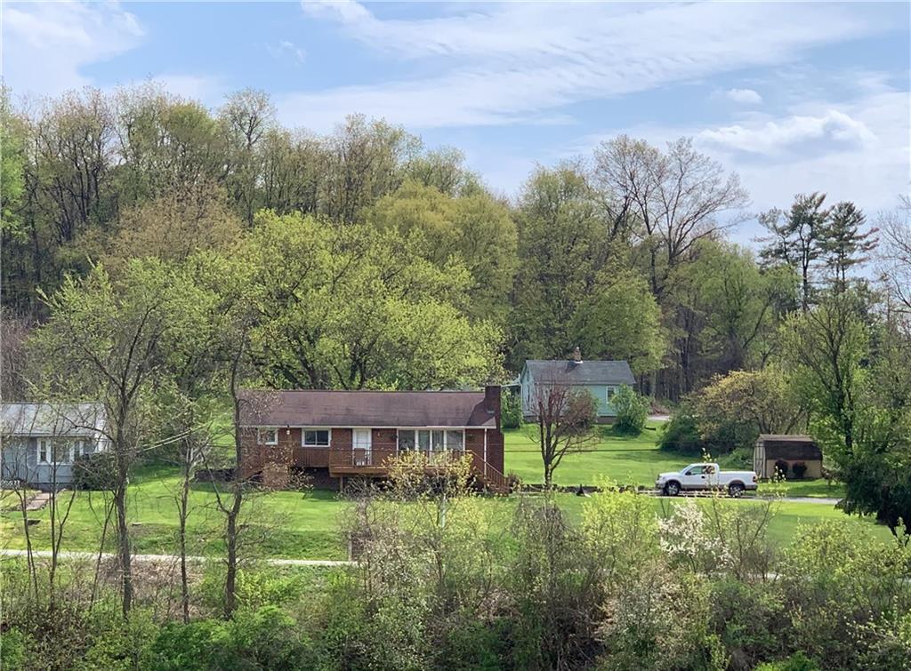 1255 McCaslin Road Clinton, PA 15026 - Photo 2 of 23 Gallery Image 2