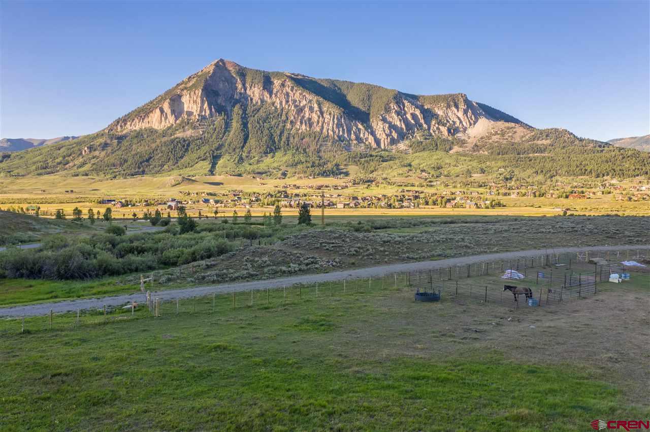379 Smith Road Crested Butte, CO 81224 - Photo 32 of 35 a view of a field with an ocean