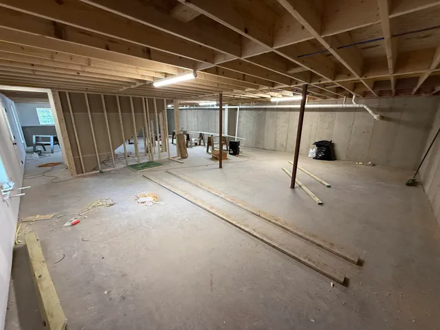 $399,900 | 50 Beck Drive, Palermo, ME 04354