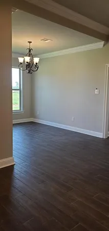 $2,300 | 902 Hackberry Drive, Bossier City, LA 71111