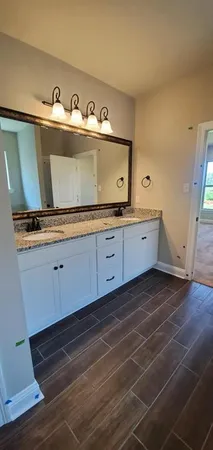 $2,300 | 902 Hackberry Drive, Bossier City, LA 71111