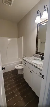 $2,300 | 902 Hackberry Drive, Bossier City, LA 71111