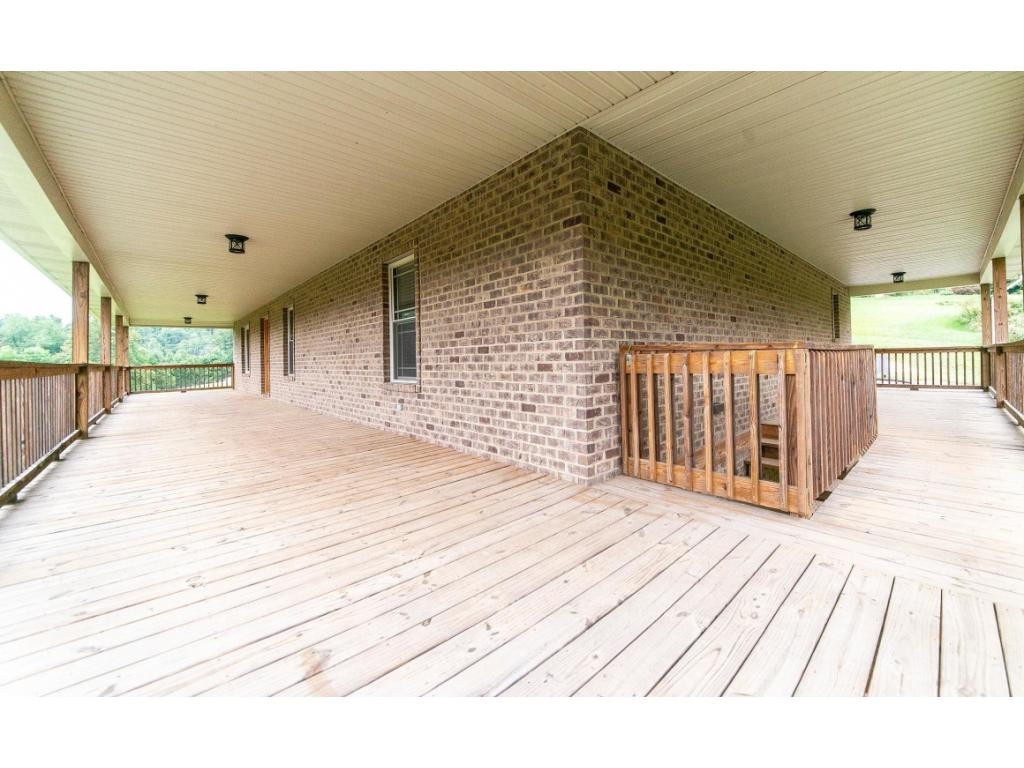 21538 Tranbarger Road Bristol, VA 24202 - Photo 8 of 28 Photo 8