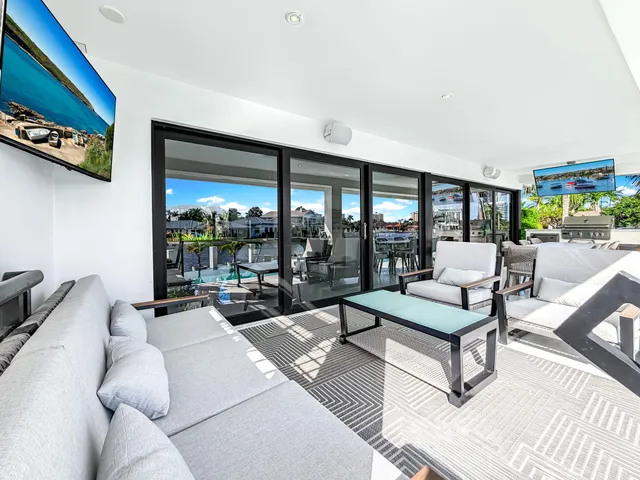 $12,000 | 2628 Southeast 10th Street, Pompano Beach, FL 33062