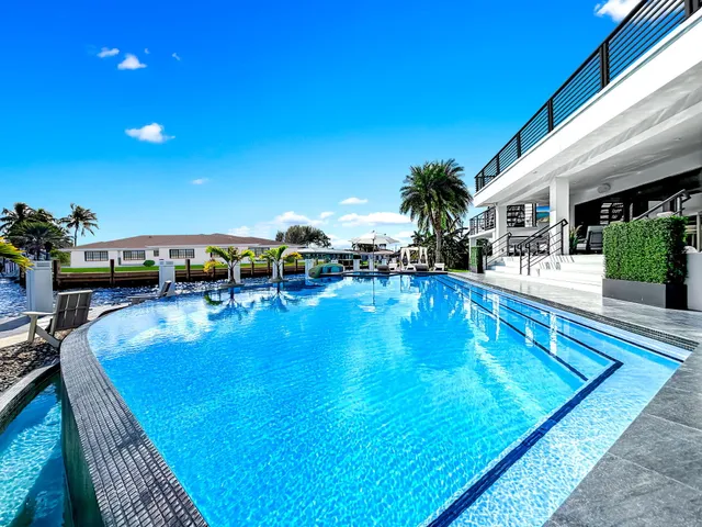 $12,000 | 2628 Southeast 10th Street, Pompano Beach, FL 33062