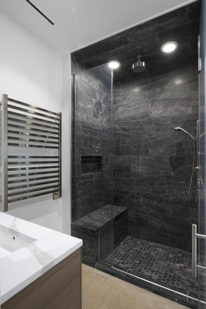 900 West Washington Boulevard, Unit 302 Chicago, IL 60607 - Photo 11 of 15