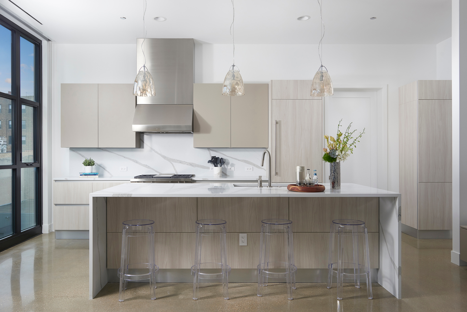 900 West Washington Boulevard, Unit 302 Chicago, IL 60607 - Photo 3 of 15