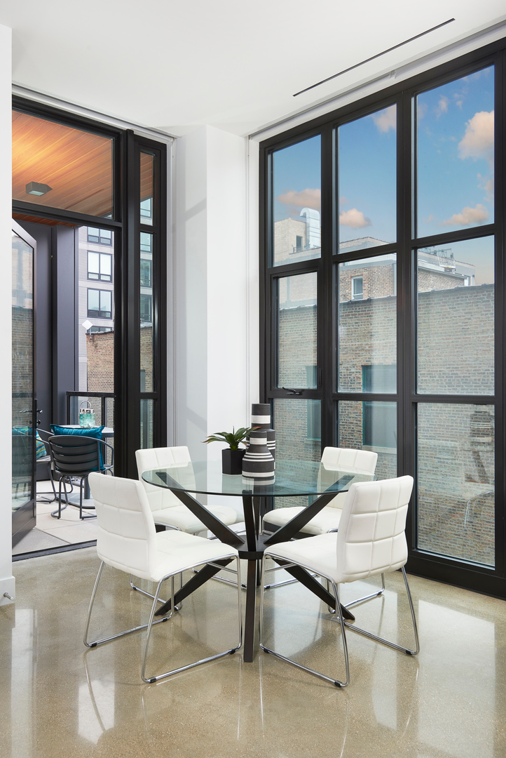 900 West Washington Boulevard, Unit 302 Chicago, IL 60607 - Photo 9 of 15