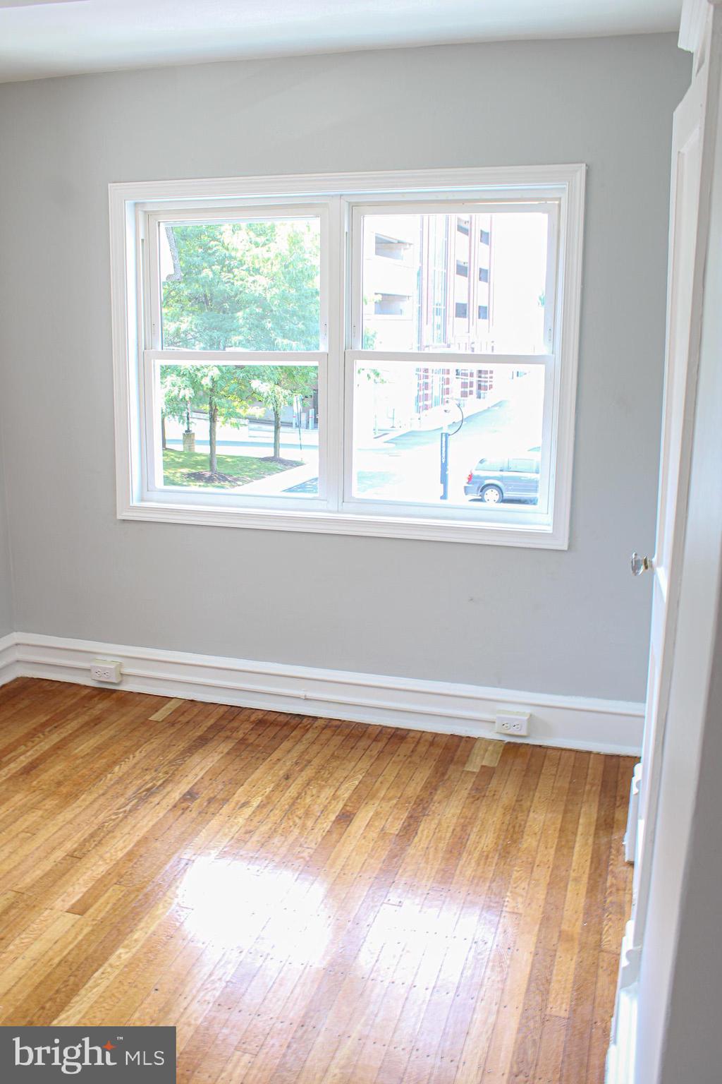 5227 Church Road Philadelphia, PA 19131 - Photo 18 of 34 Gallery Image 18