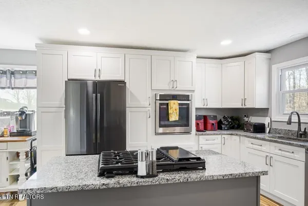 $530,000 | 3416 St Andrews Drive, Baneberry, TN 37890