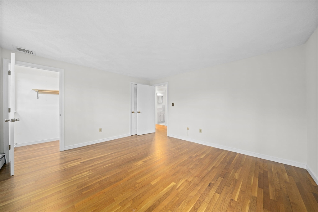 7 Surrey Lane Canton, MA 02021 - Photo 20 of 33