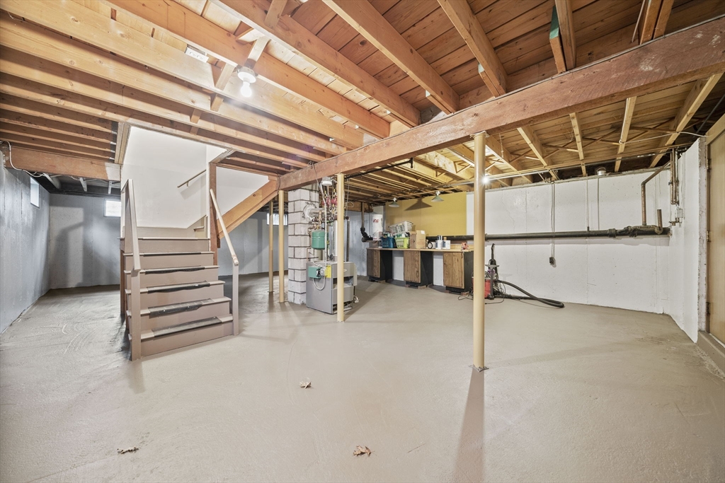 7 Surrey Lane Canton, MA 02021 - Photo 23 of 33