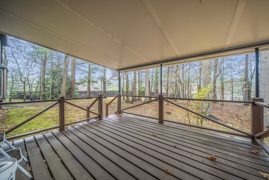 7 Surrey Lane Canton, MA 02021 - Photo 25 of 33