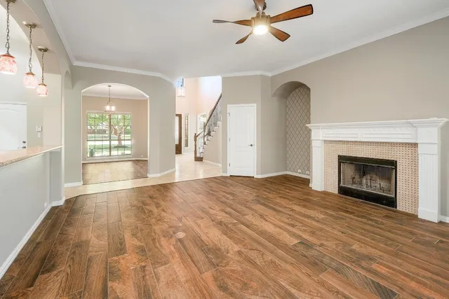 a view of an empty room and window