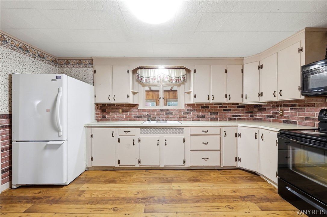 14060 Maple Street Albion, NY 14411 - Photo 12 of 37