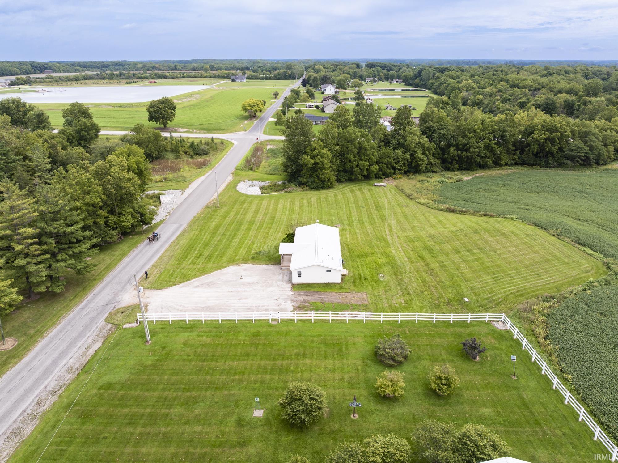 21630 Campbell Road Spencerville, IN 46788 - Photo 5 of 40 Gallery Image 5