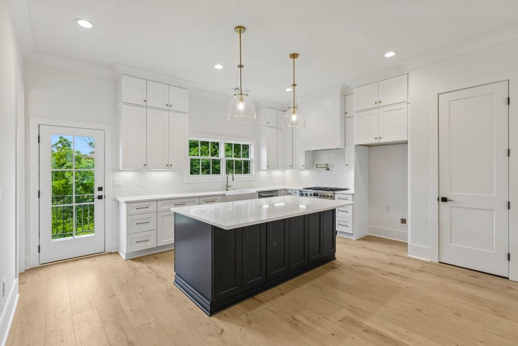 337 Sugarview Road Sugar Hill, GA 30518 - Photo 13 of 57