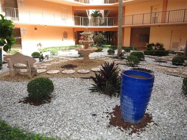 $2,400 | 8600 Southwest 133rd Avenue Road, Unit 418, Miami, FL 33183