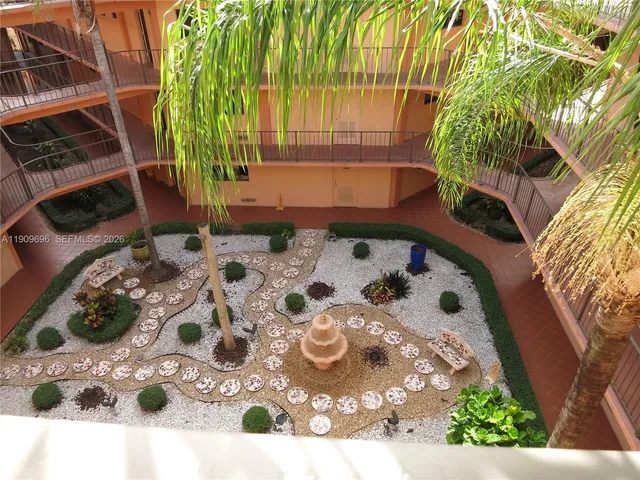 $2,400 | 8600 Southwest 133rd Avenue Road, Unit 418, Miami, FL 33183