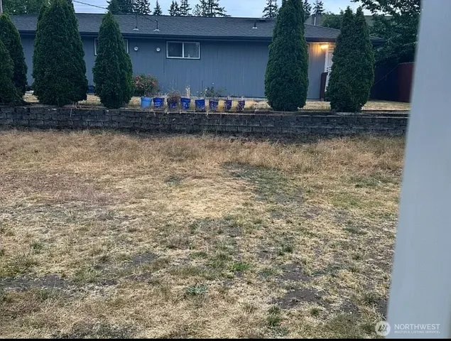 $2,600 | 1428 Kirkland Avenue Northeast, Renton, WA 98056