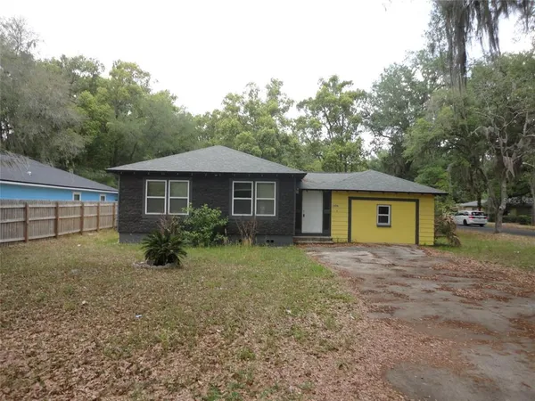 $1,675 | 1334 Northeast 1st Avenue, Gainesville, FL 32641