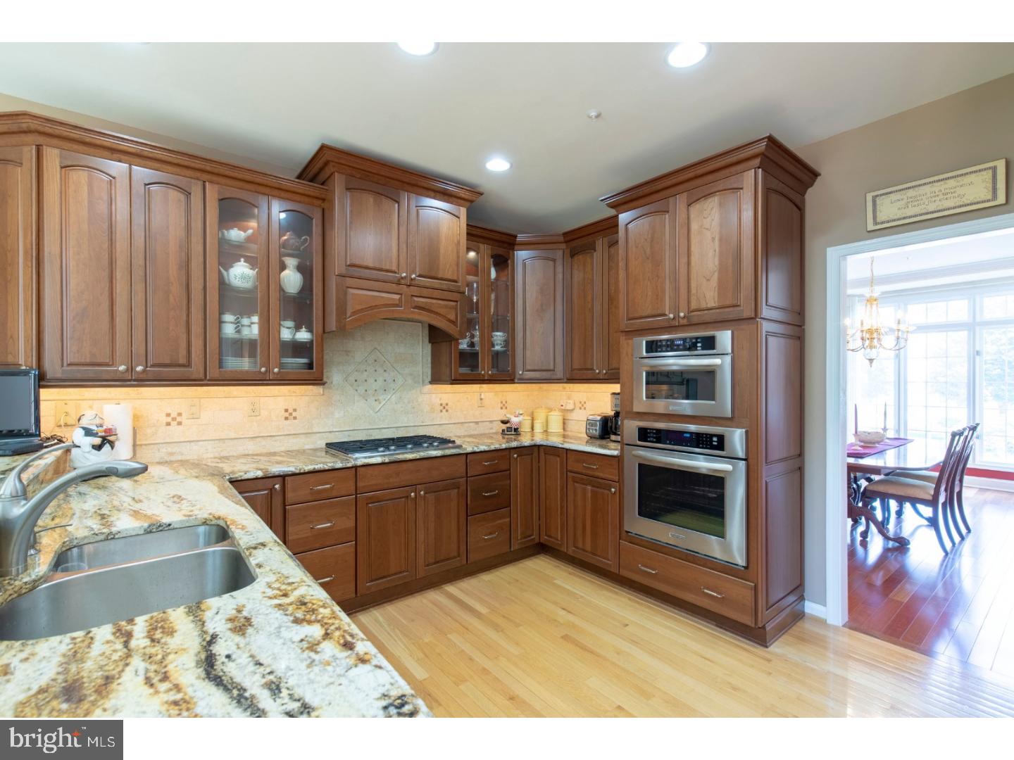 6 Post Run Newtown Square, PA 19073 - Photo 13 of 25 Kitchen