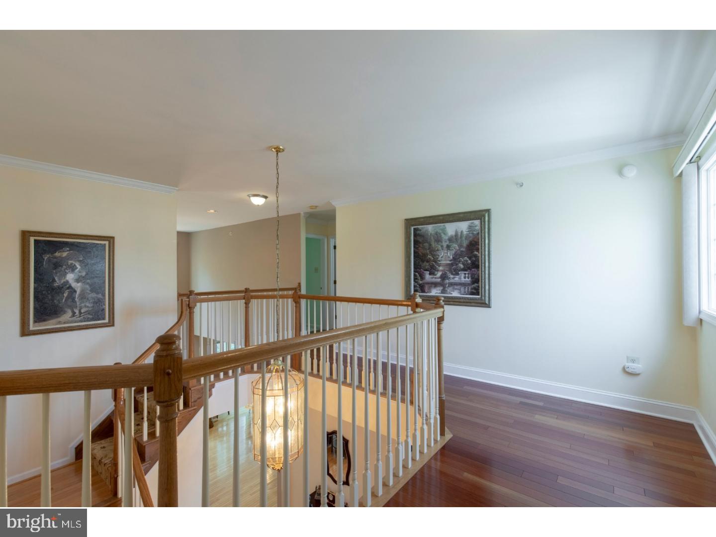6 Post Run Newtown Square, PA 19073 - Photo 22 of 25 Hallway