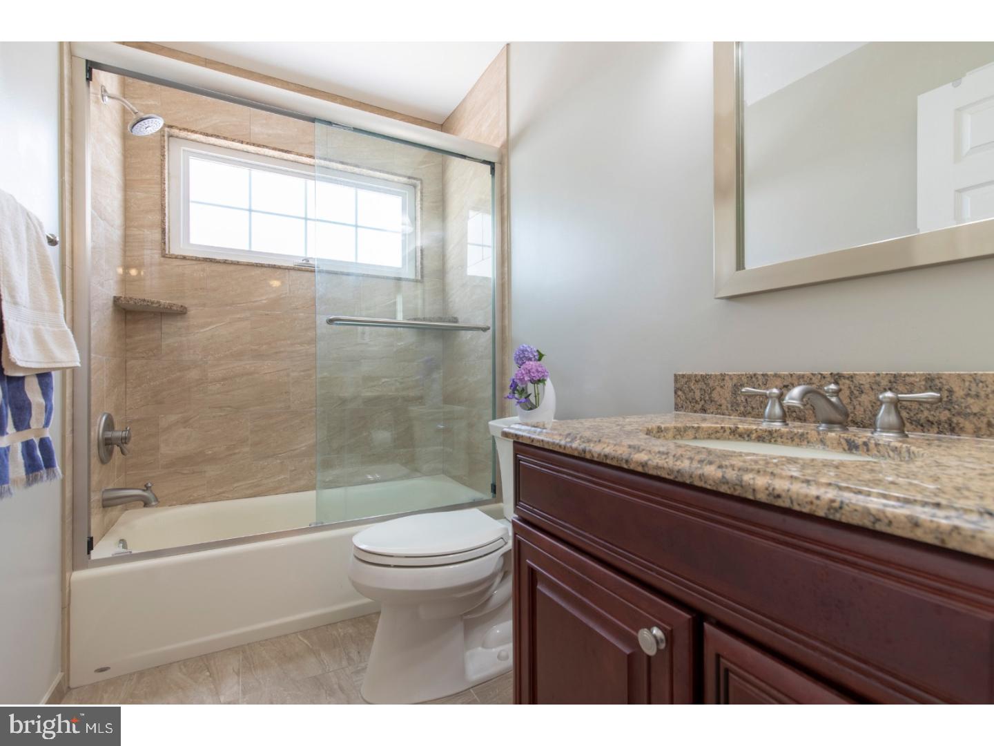 6 Post Run Newtown Square, PA 19073 - Photo 23 of 25 Bathroom