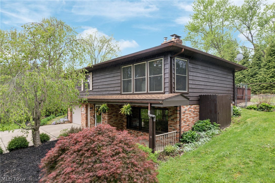 1941 Congress Lake Road Mogadore, OH 44260 - Photo 5 of 39