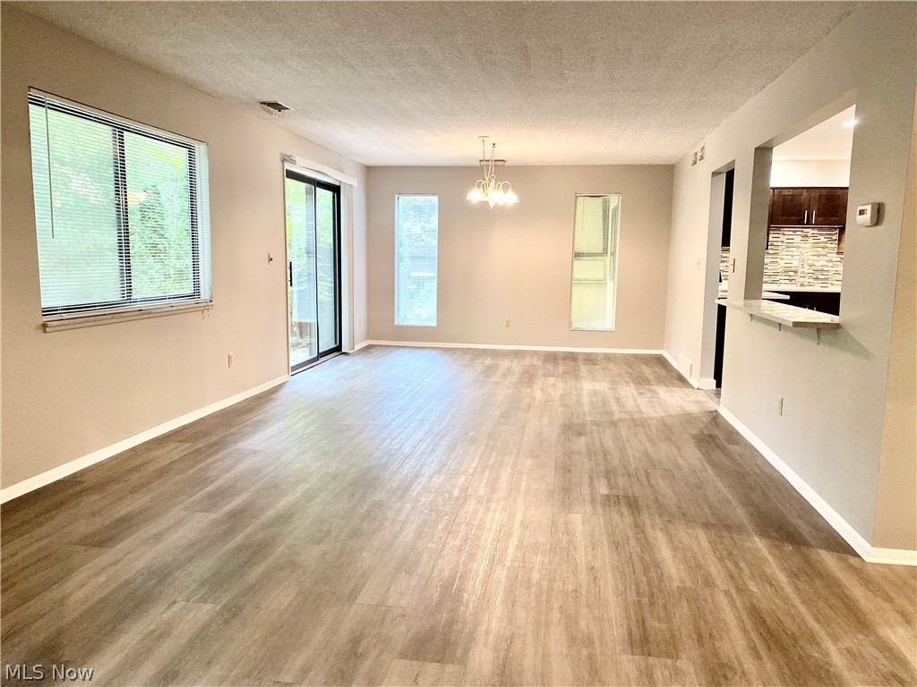 820 Hampton Ridge Drive Akron, OH 44313 - Photo 4 of 17 Gallery Image 4